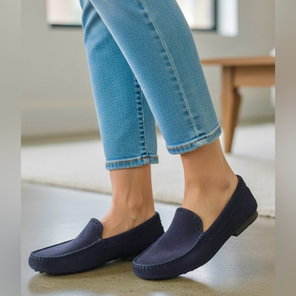 Tod's Classic Navy Slip-On Loafers for Women